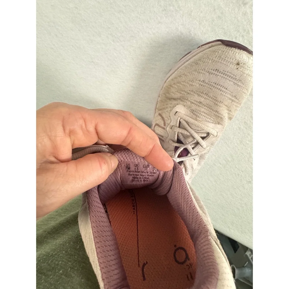 Ryka Devo X Max Womens Walking Shoes Tan Plum Lace Up Sneakers Size 7M